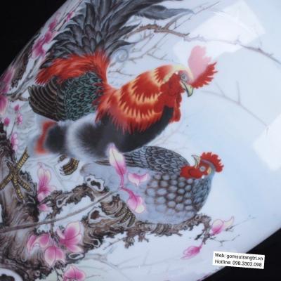 BÌNH SỨ VẼ GÀ GIA LẠC VÔ ƯU